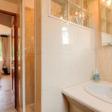 Sainte-maxime Sleeps 8 Pool Wifi Prázdninový dům Sainte-Maxime